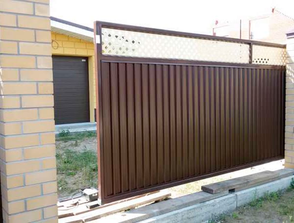 Эстетика и Надежность: Ворота Grand Line для Вашего Дома в Костомукше от 37583 руб